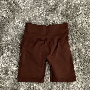 SOLD: SHEIN SCRUNCH BIKER SHORTS